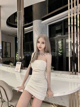 trans girl Winsnowblack 7216460