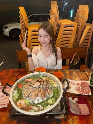 trans girl wiwhan 6790953