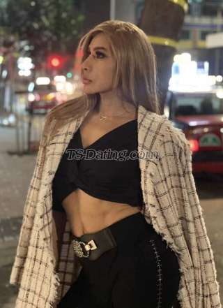 trans girl XDRSSRvianka 5755349