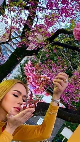 trans girl XXLcockzilla 9589524