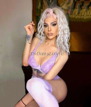 trans girl Yaraa 8754214