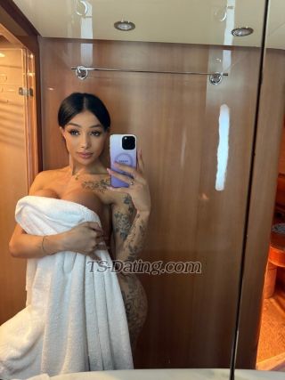 trans girl Yarasantos 7127523 trans girl Yarasantos 7127523