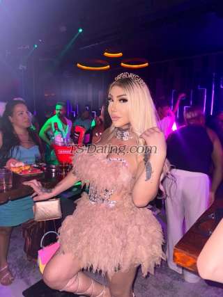 trans girl Yarensoylu 6515235