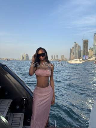 trans girl Yasmen 1380246