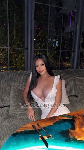 trans girl Yasmin02 2817703 trans girl Yasmin02 2817703