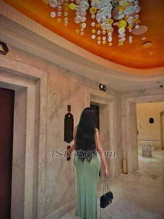 trans girl Yasmine20 8763327