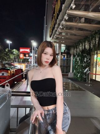 trans girl Yeewha1144 2692711 trans girl Yeewha1144 2692711