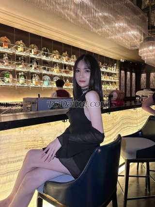 trans girl Yiwlycici 9955268