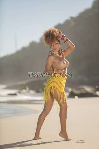 trans girl Yoha 8071759