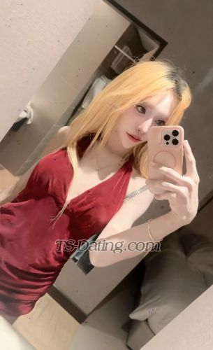 trans girl Yothaka 3888049