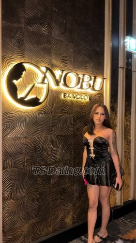 trans girl YoungLBCummer 3584322