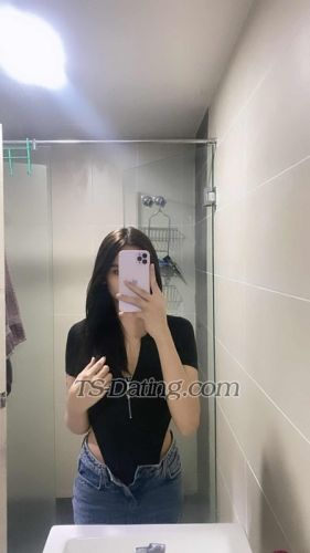 trans girl Yousiemey 7916422