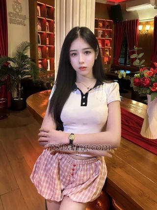 trans girl YunaYuna1710 2805126