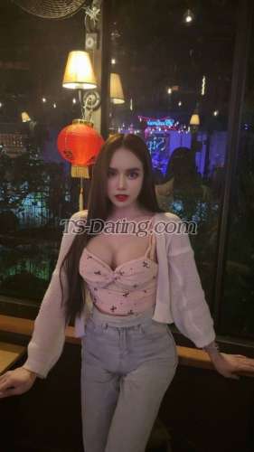 trans girl Yuriecute 9801571