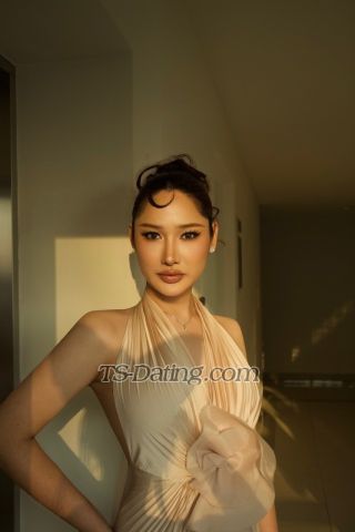 trans girl Yuucie 8978166
