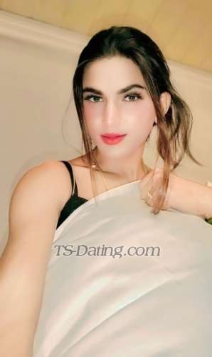 trans girl YuvikaGupta 0434414