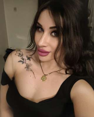 Zahra5577 7120813