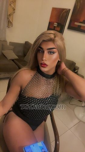 trans girl Zairn 6732252