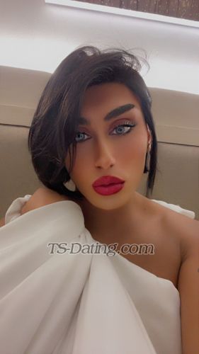 trans girl Zairn 7949403