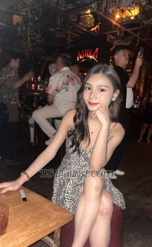 trans girl Zeralove 5123991