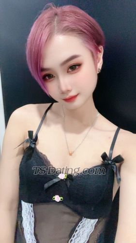trans girl Zevvi1997 6532679