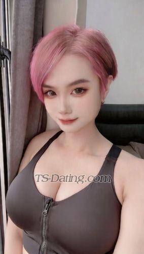 trans girl Zevvi1997 6821853