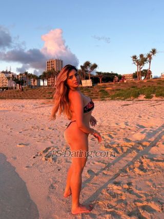 trans girl Zia062193 6168580