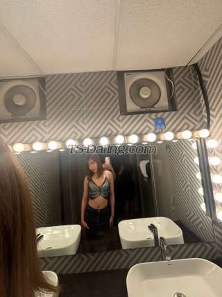 trans girl Zian22 0233959