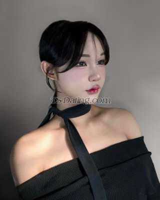 trans girl Ziaxiawldk 8034131