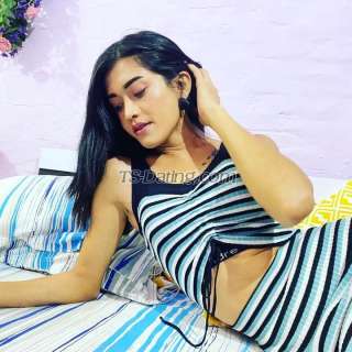 trans girl Zinni 2856240