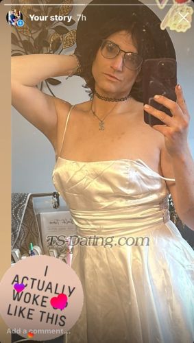 trans girl ZoeAmericana 8330869