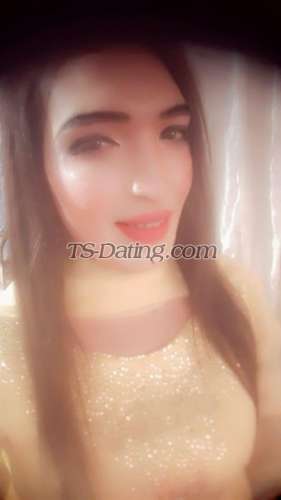 trans girl Zoyanoor1787 5937624