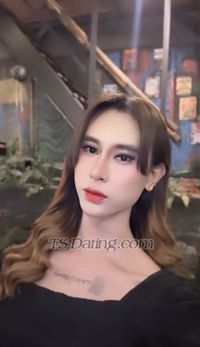 trans girl Zyzyleee 9299662